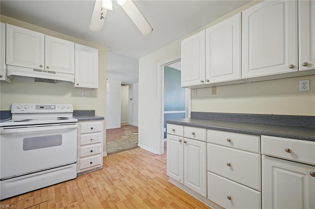 5468 Beaufain Blvd Property Photo 10