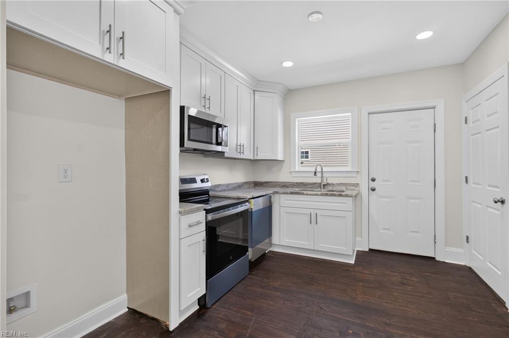 2801 Bapaume Ave Property Photo 11