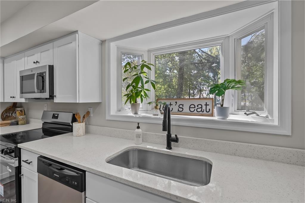 528 Woodlake Rd Rd Property Photo 11