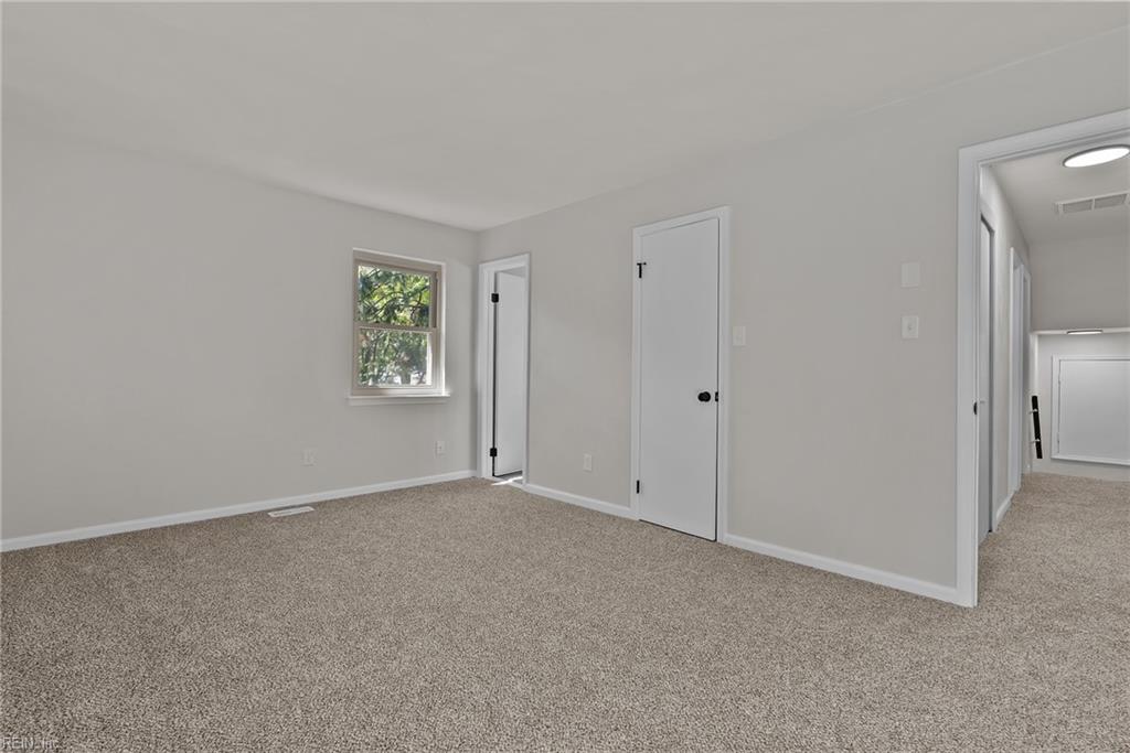 528 Woodlake Rd Rd Property Photo 24