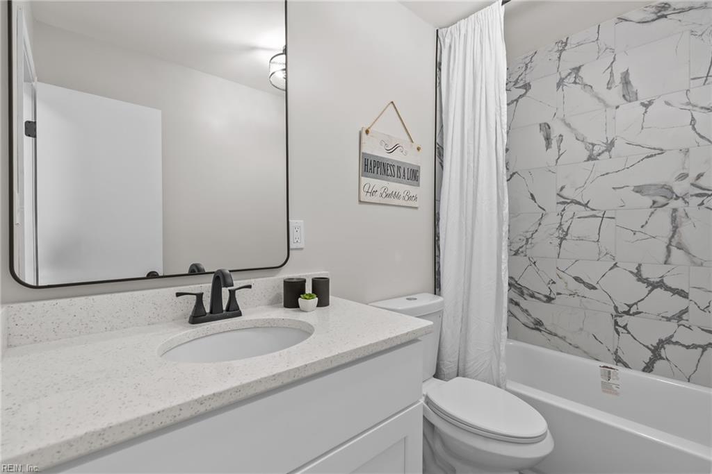 528 Woodlake Rd Rd Property Photo 25