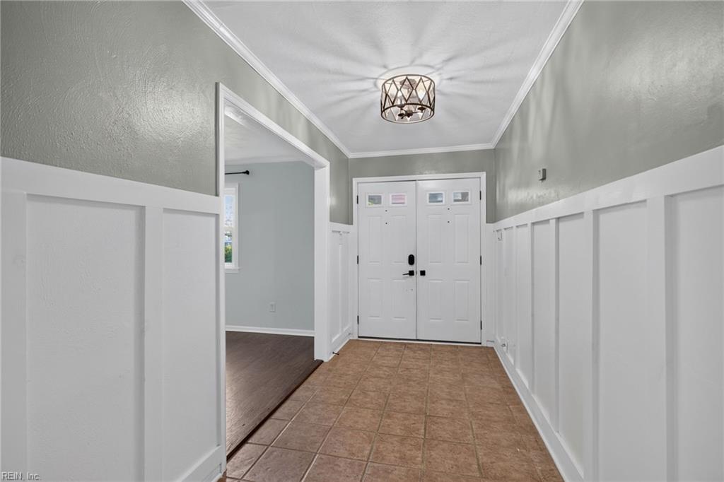 1905 Mariner Ct Property Photo 2