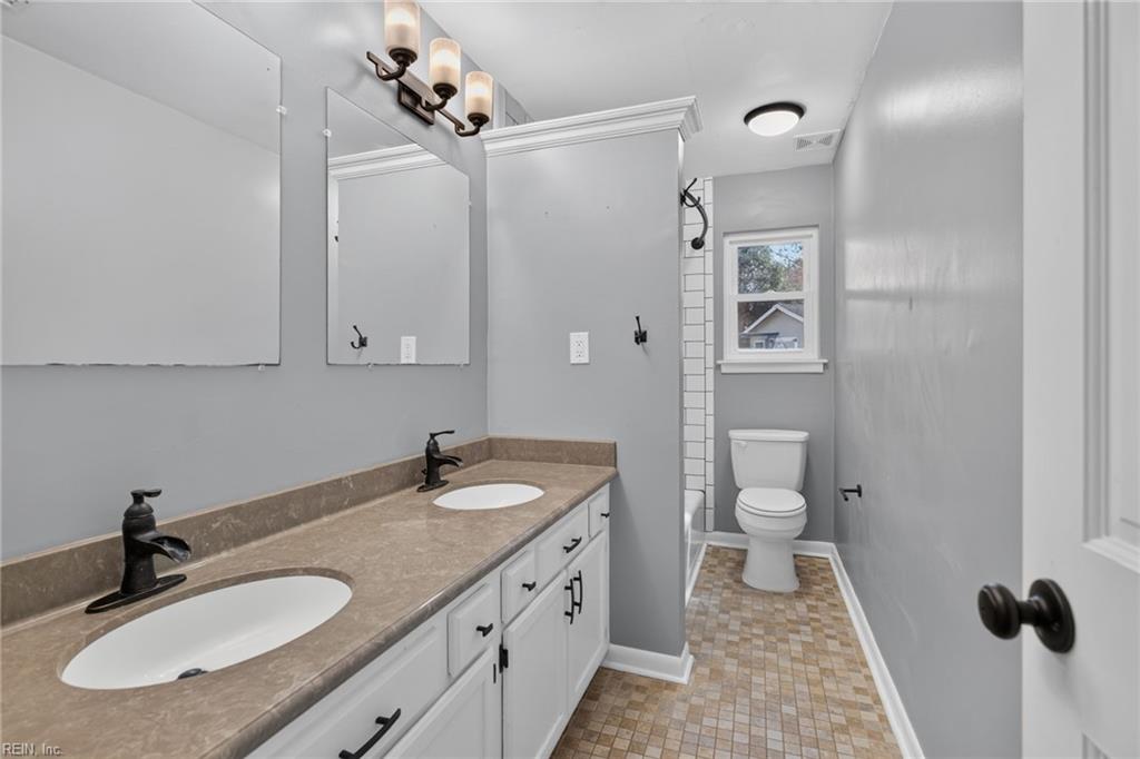 1905 Mariner Ct Property Photo 17
