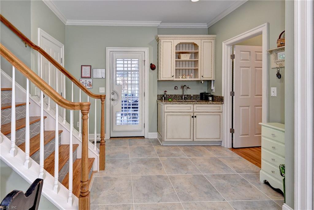 119 Portland Property Photo 20
