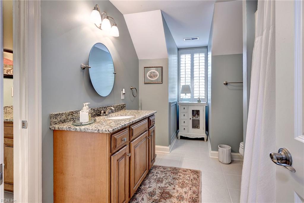 119 Portland Property Photo 26