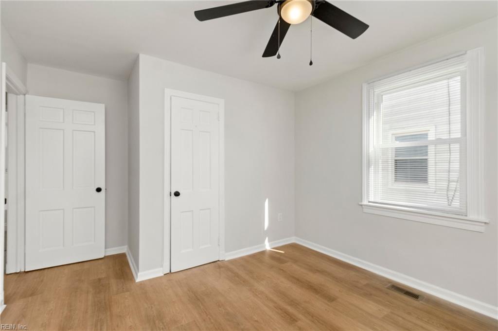 929 17th St Property Photo 16