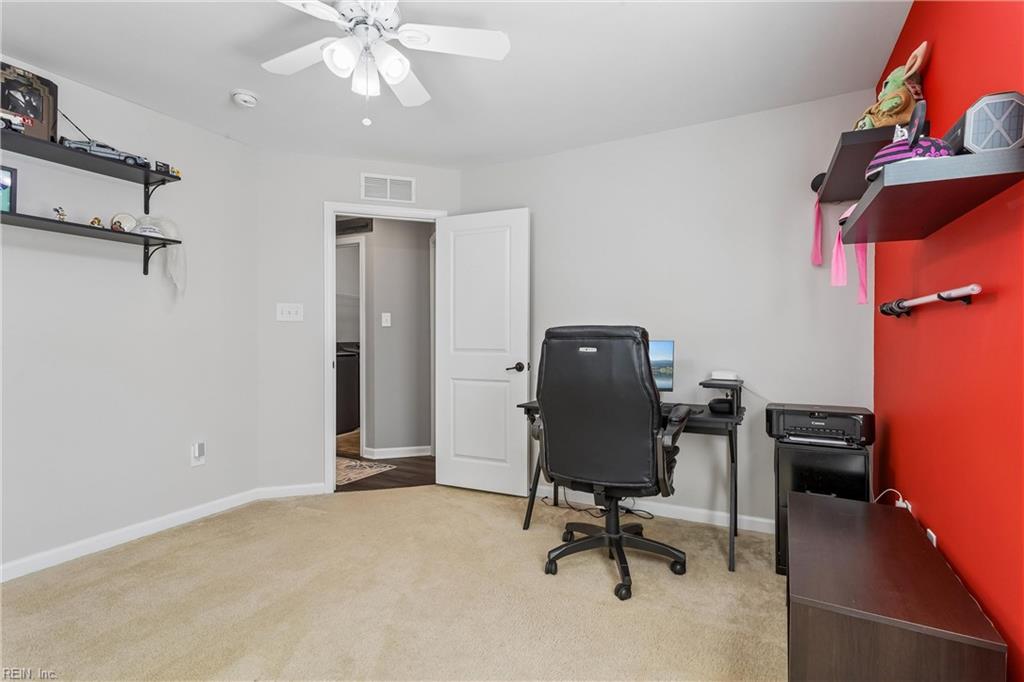 214 Bethune Dr Property Photo 24