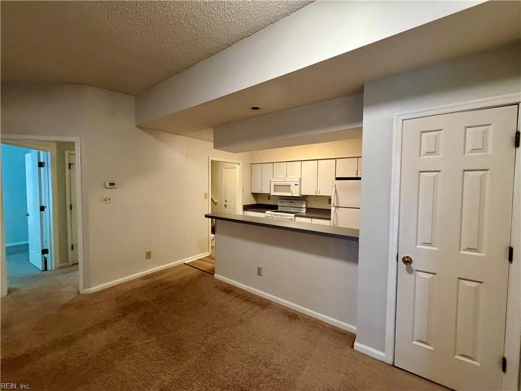712 Inlet Quay Property Photo 5