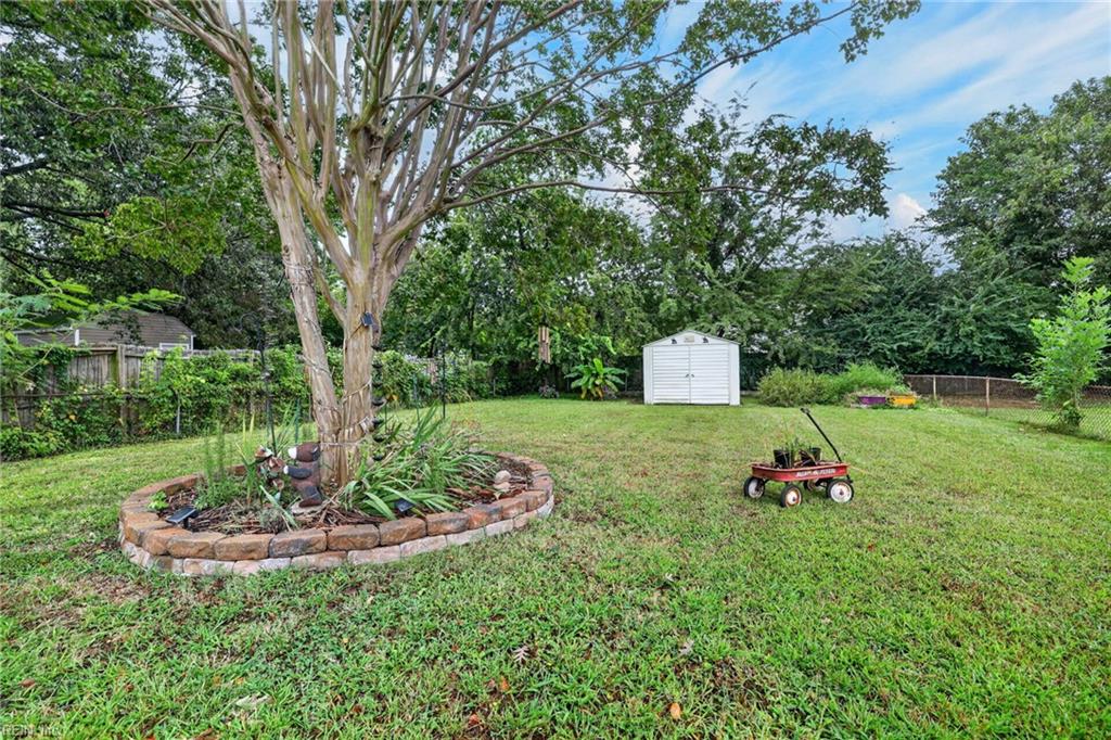 419 Hunlac Ave Property Photo 19