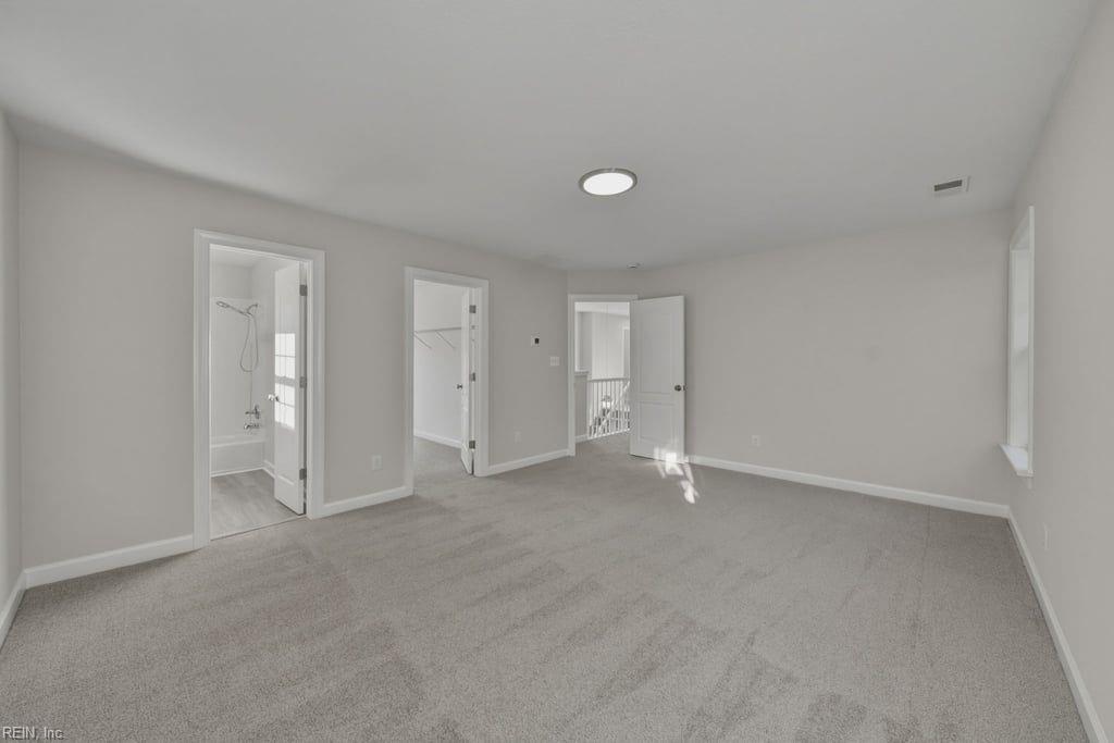 2820 Castling Xing Property Photo 16
