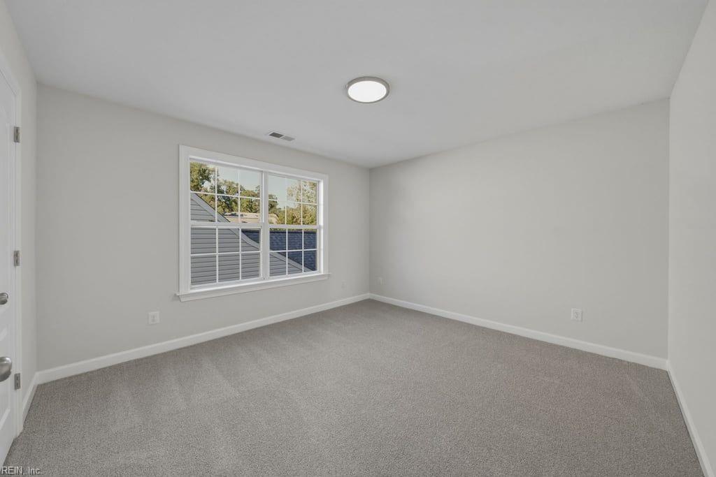 2820 Castling Xing Property Photo 22