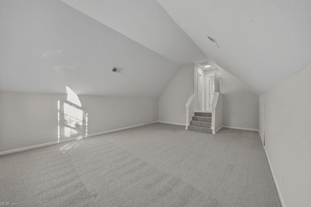2820 Castling Xing Property Photo 25