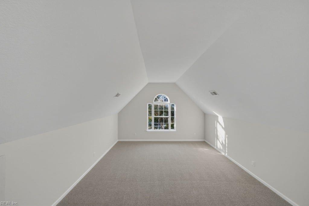 2820 Castling Xing Property Photo 26
