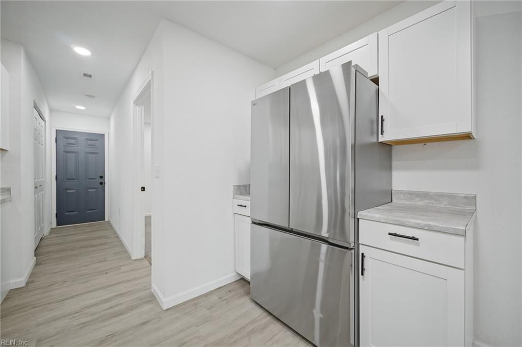 2120 Pearl St Property Photo 12