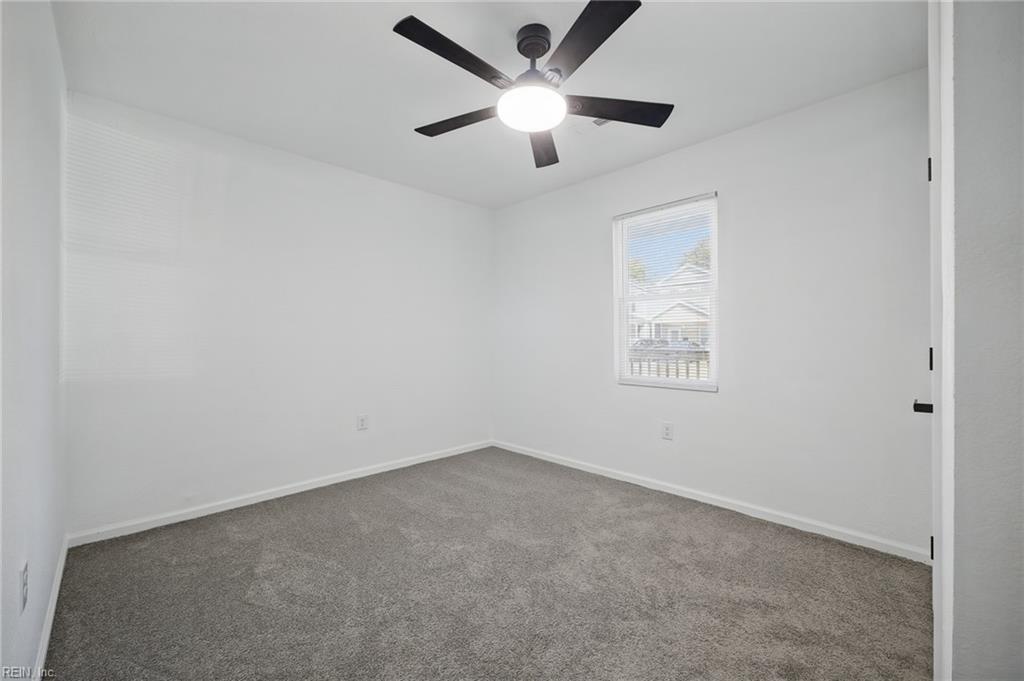 2120 Pearl St Property Photo 16