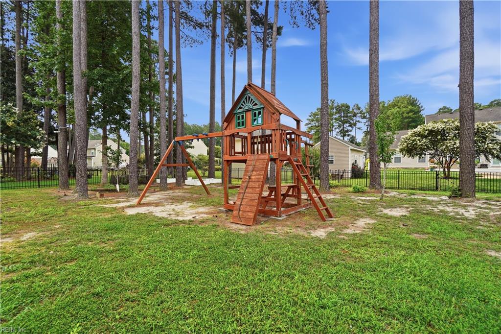 232 Wellington Cir Property Photo 36