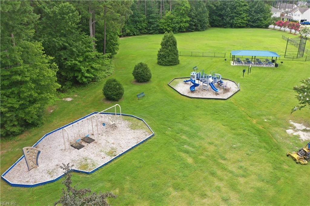 232 Wellington Cir Property Photo 41