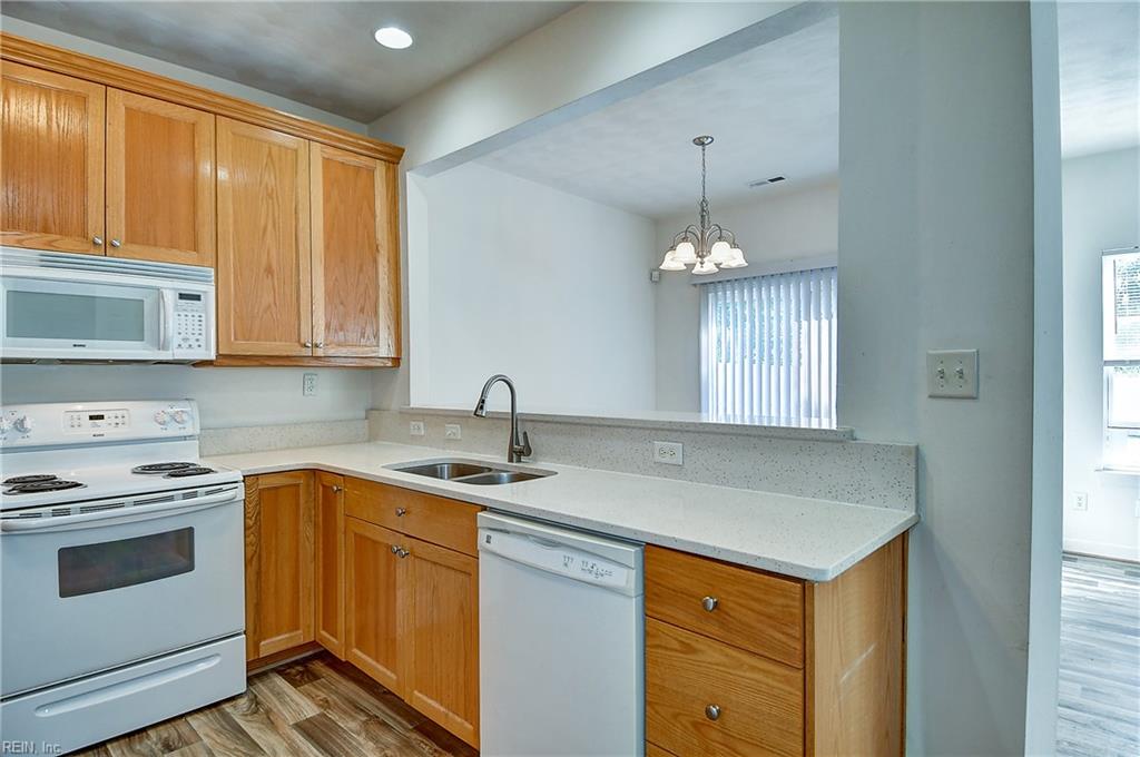 2223 Potters Rd Property Photo 6