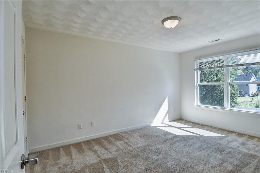 2223 Potters Rd Property Photo 11