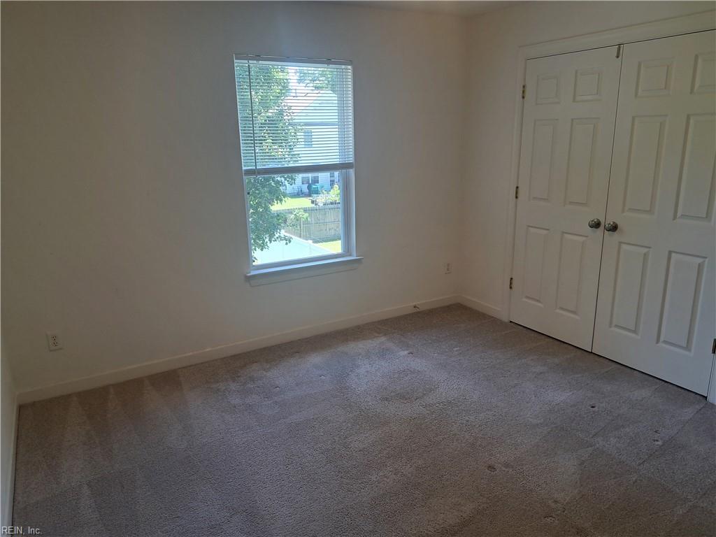 2223 Potters Rd Property Photo 13