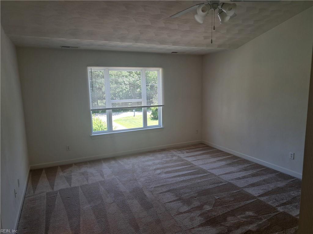 2223 Potters Rd Property Photo 16