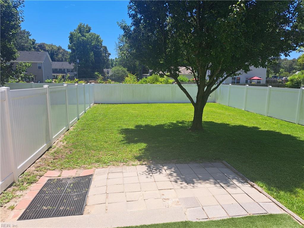 2223 Potters Rd Property Photo 24