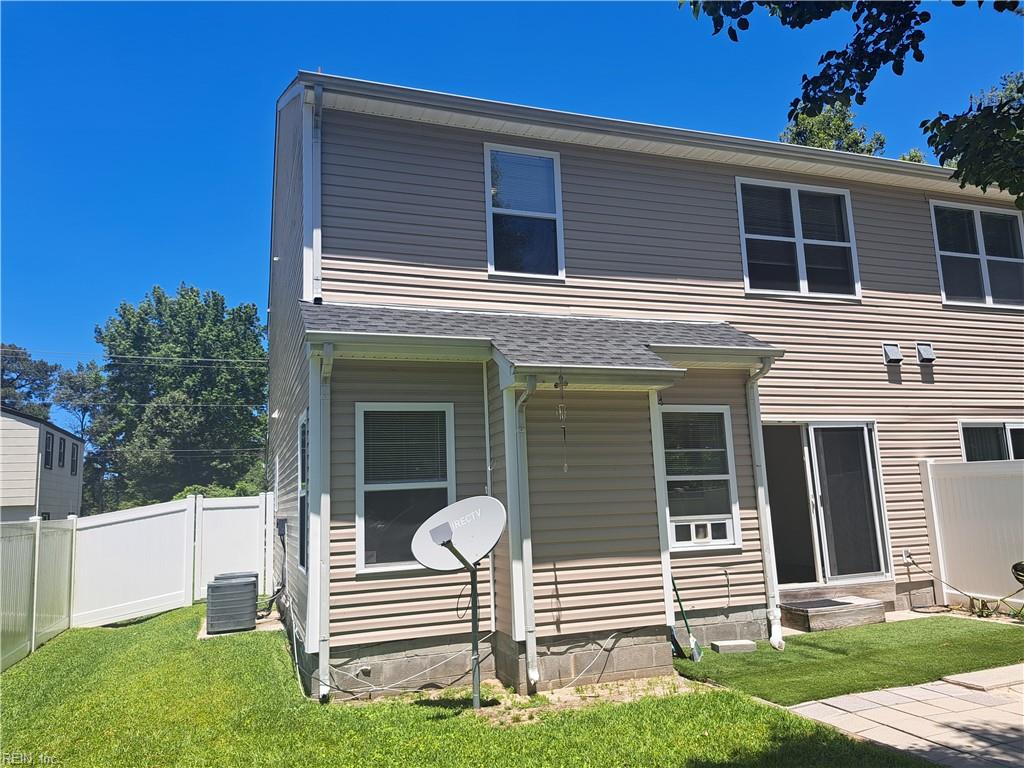 2223 Potters Rd Property Photo 25