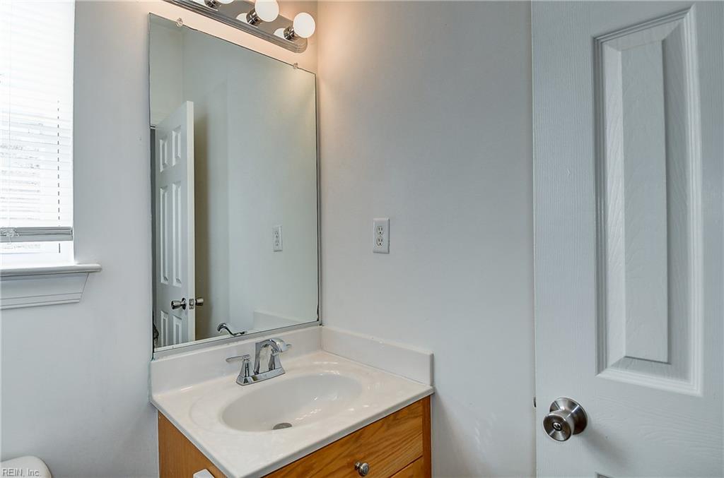 2223 Potters Rd Property Photo 25