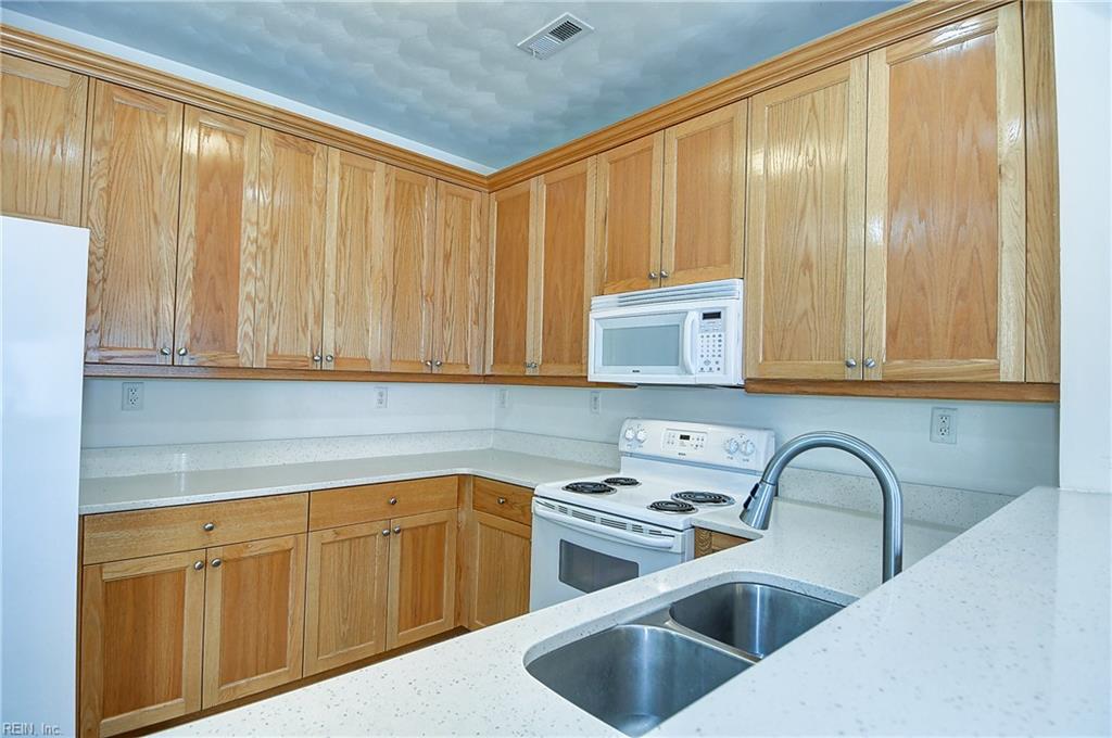 2223 Potters Rd Property Photo 31