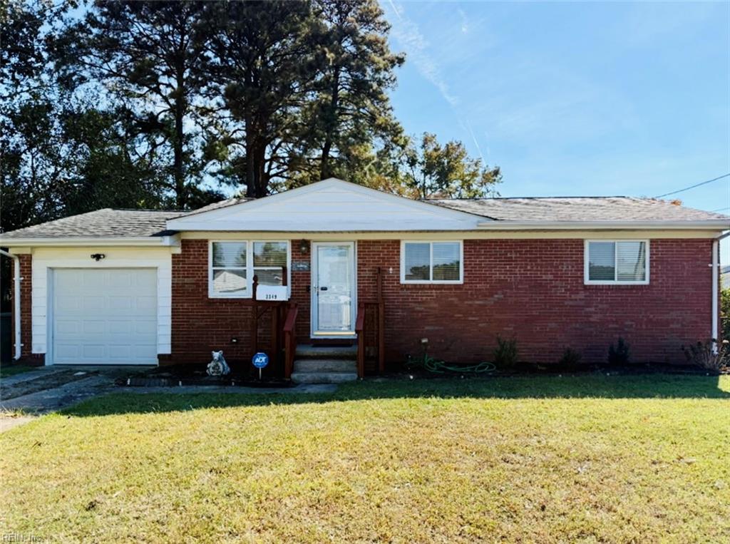 3349 Ridgefield Dr Property Photo 1