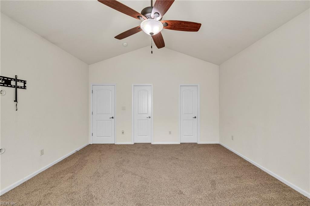 404 Tanners Green Ct Property Photo 20