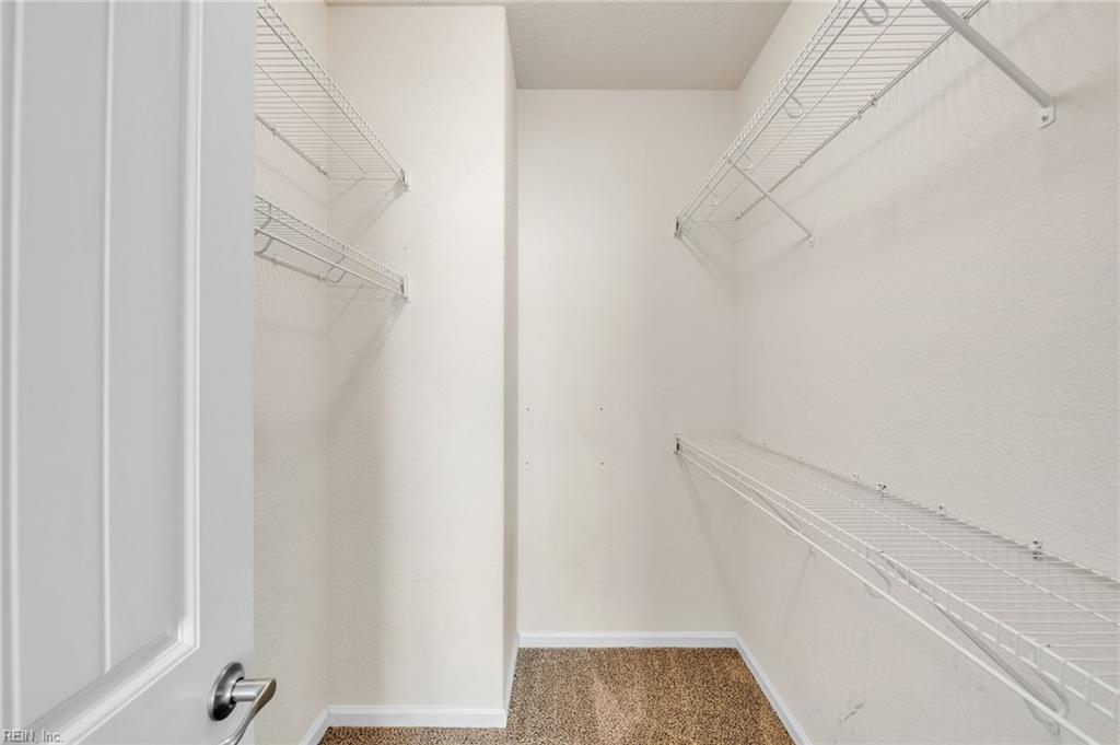 404 Tanners Green Ct Property Photo 26
