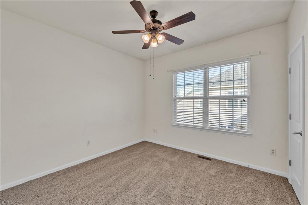 404 Tanners Green Ct Property Photo 29