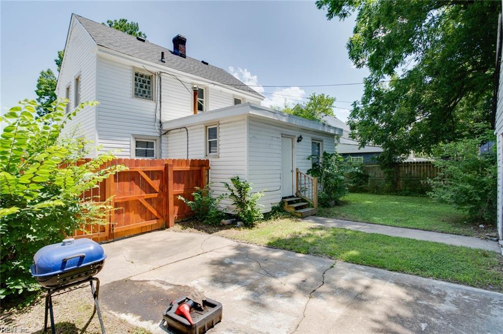 53 Decatur St Property Photo 4
