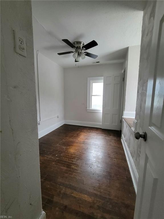 53 Decatur St Property Photo 8