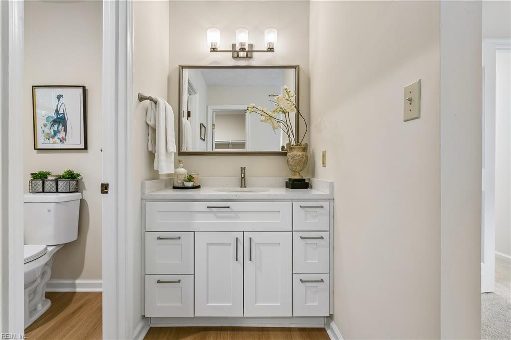 403 Gaines Way Property Photo 34