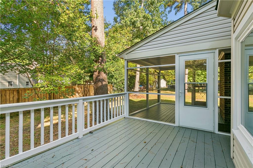 403 Gaines Way Property Photo 40