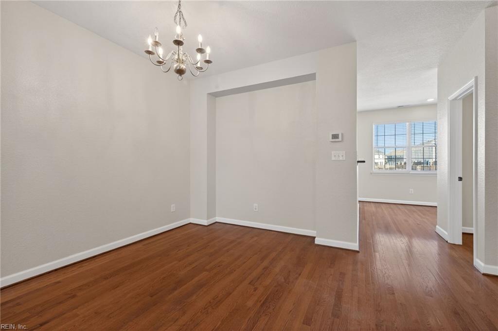 4840 Almandine Ave Property Photo 8