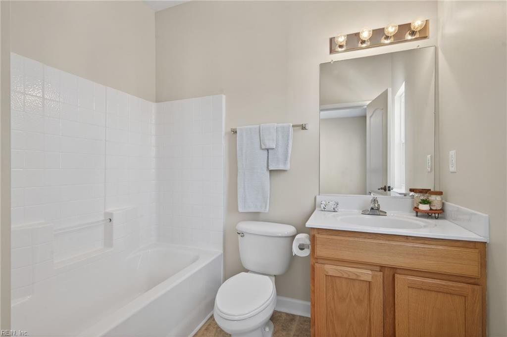 4840 Almandine Ave Property Photo 30