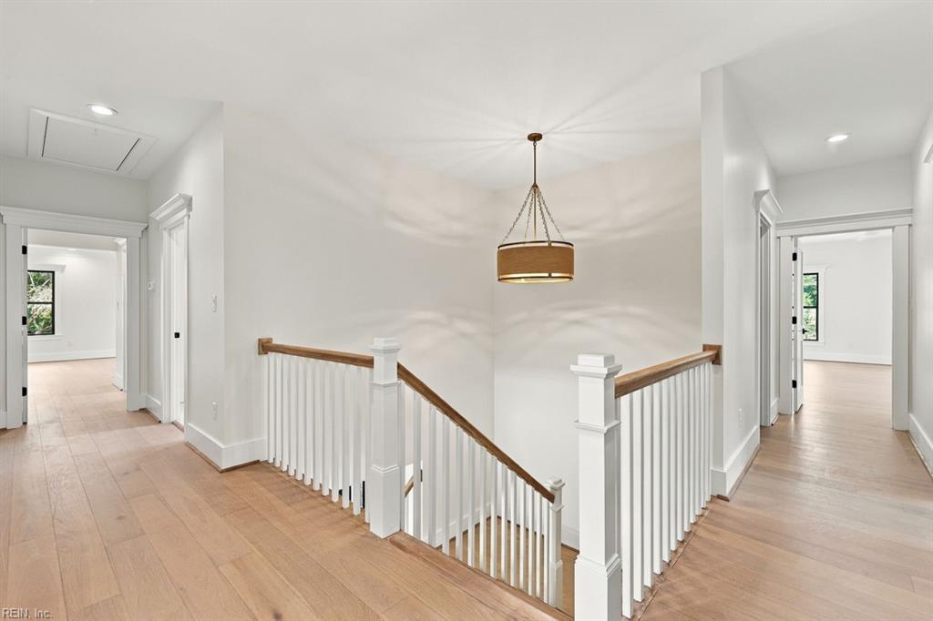 1121 Windsor Rd Property Photo 22