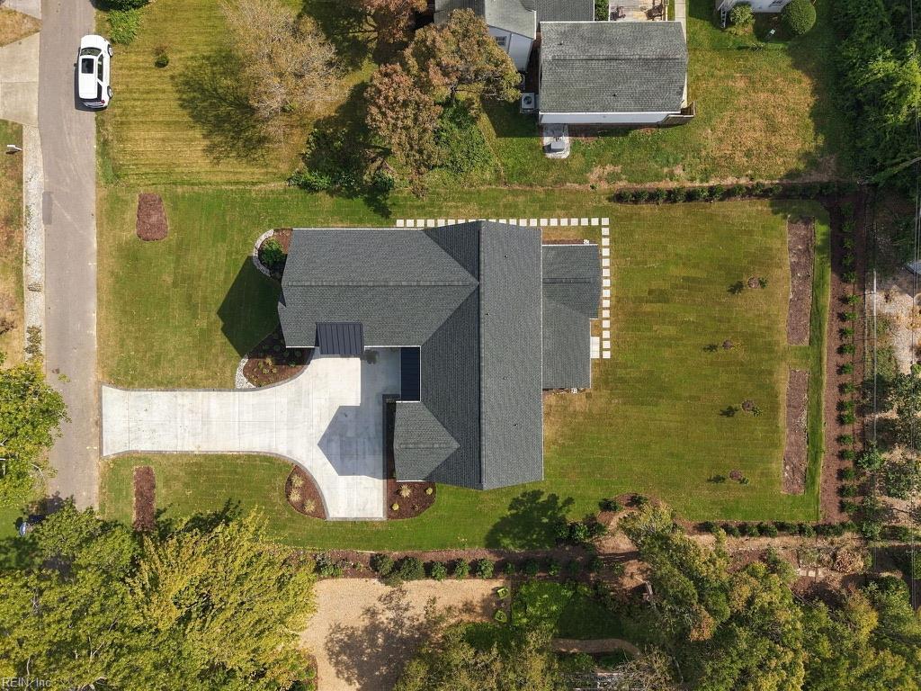 1121 Windsor Rd Property Photo 44