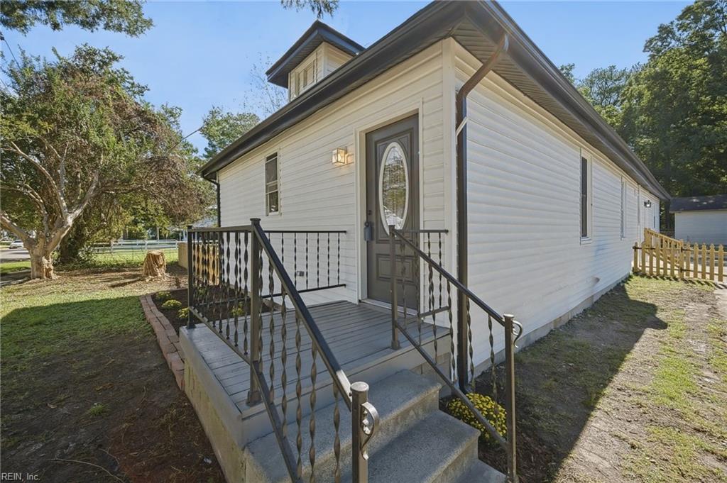 5207 Norvella Ave Property Photo 3