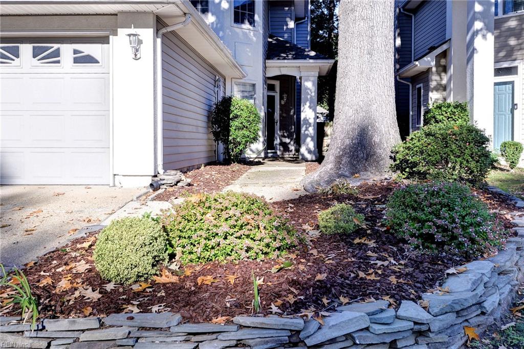 927 Prestige Ct Property Photo 3