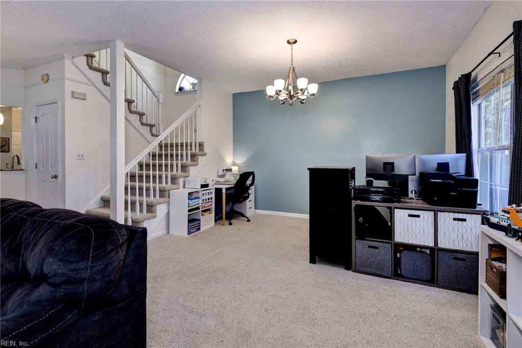 927 Prestige Ct Property Photo 9