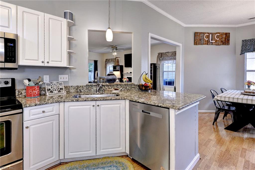 927 Prestige Ct Property Photo 16