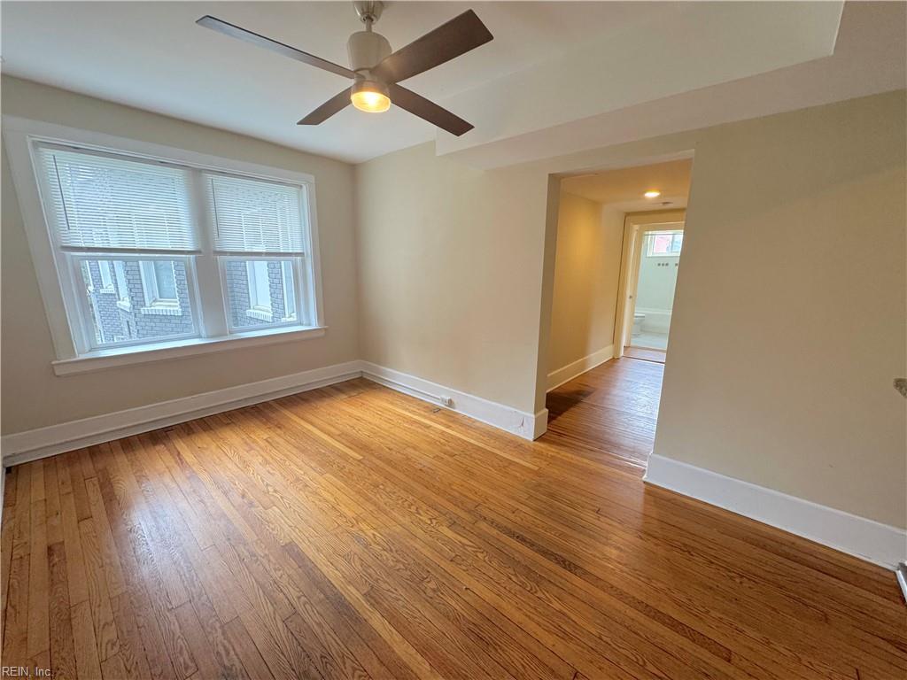 1217 Colonial Ave Property Photo 9