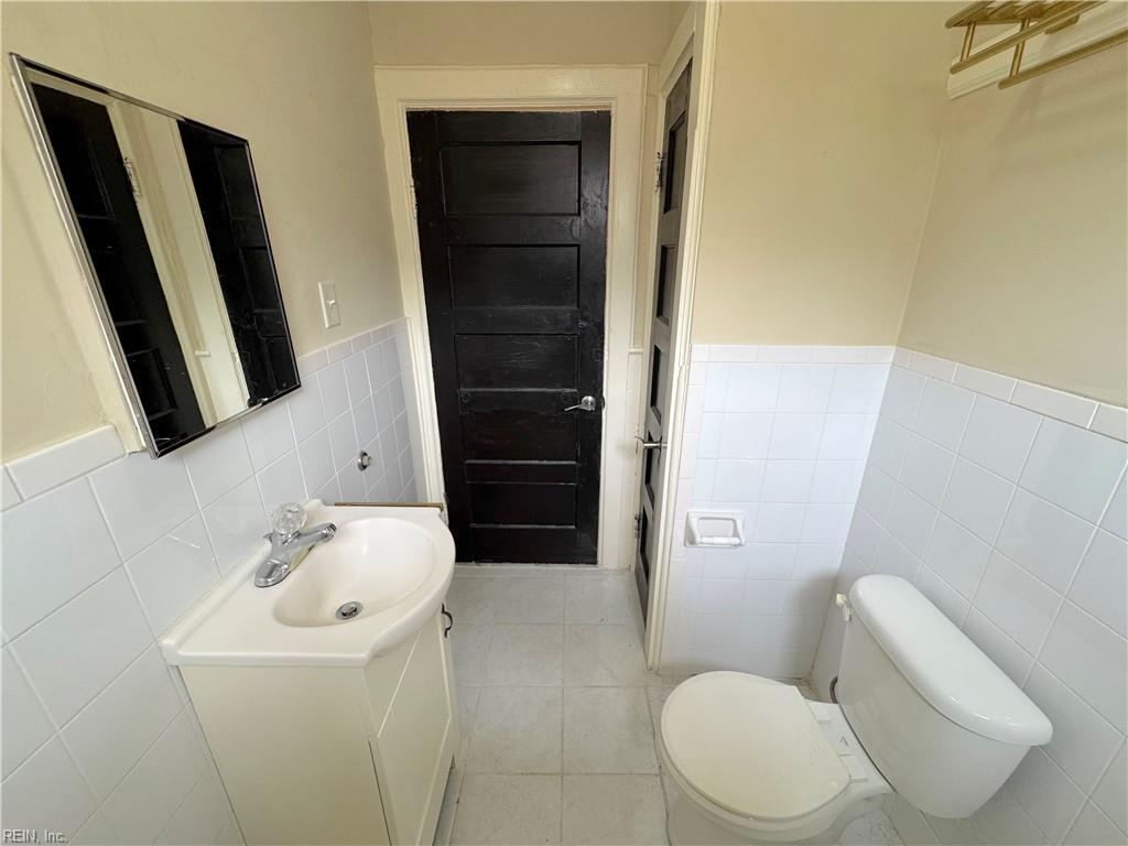1217 Colonial Ave Property Photo 30