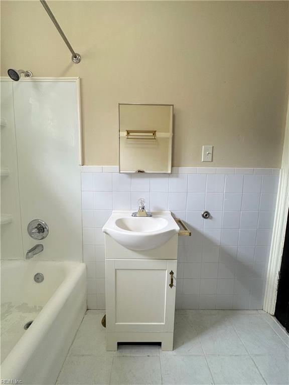 1217 Colonial Ave Property Photo 32