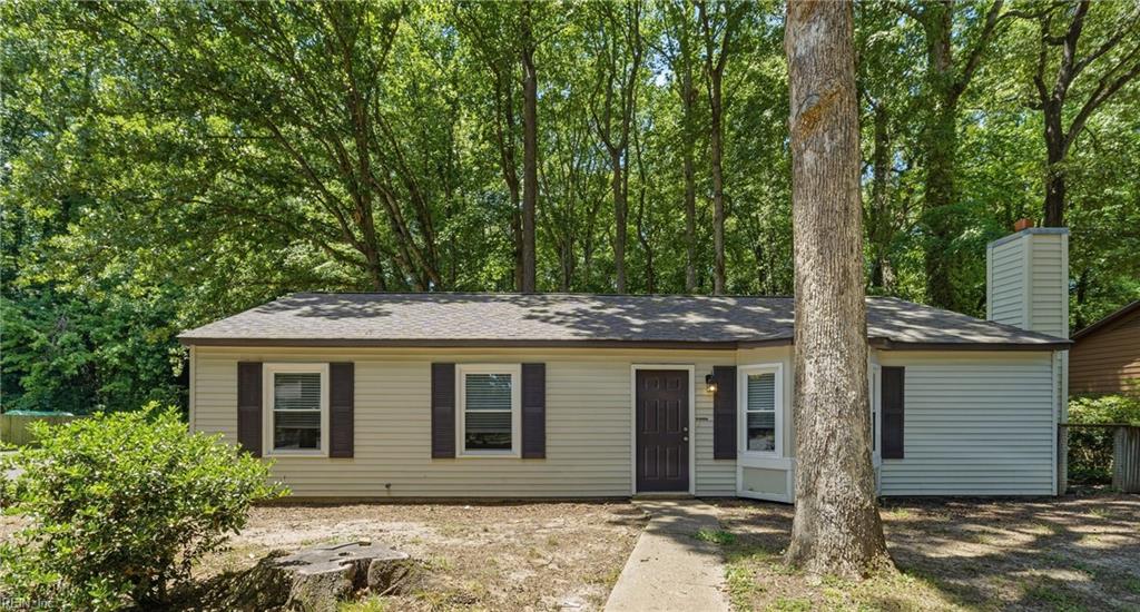 249 Batson Dr Property Photo 1