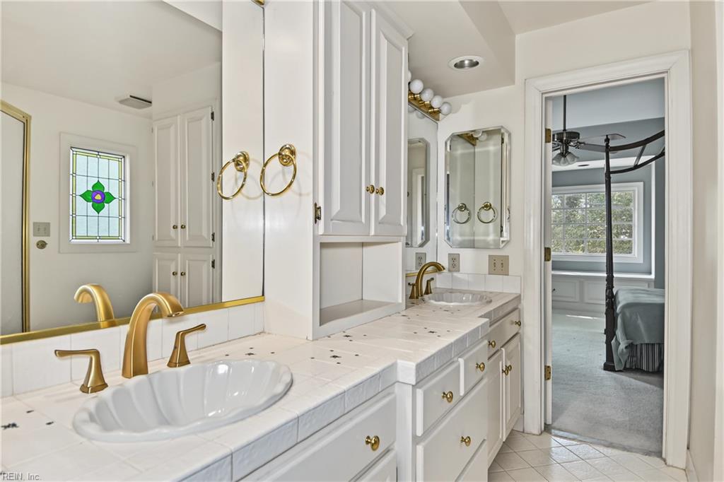3617 Sea Breeze Point Trl Property Photo 40